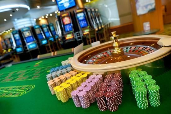 ایک اکاؤنٹ بنائیں یا Lucky Red Casino کیسینو میں لاگ ان کریں۔
